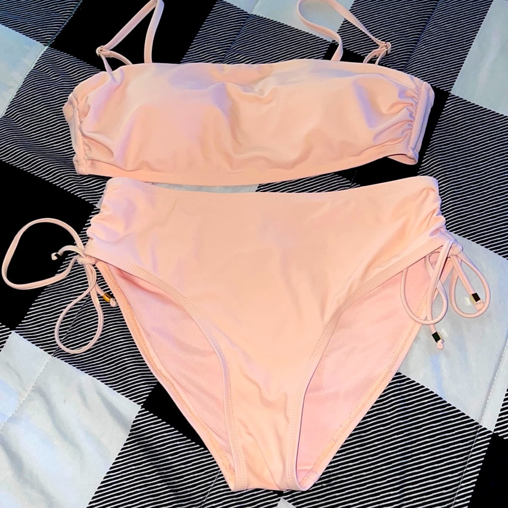SWIMSUIT